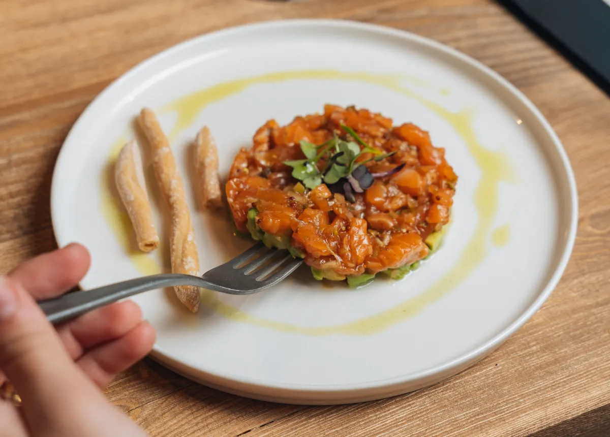MöM Restaurant_Tartar de salmó